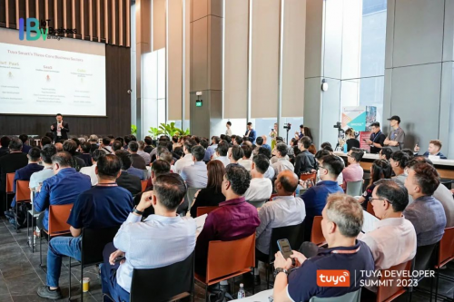 <b>TUYA</b><b>开发者</b><b>大会</b>在新加坡举行，涂鸦HEMS现场最大亮点