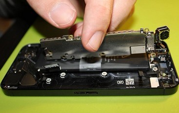 iPhone 5拆解报告:内部布局几乎重新被设计