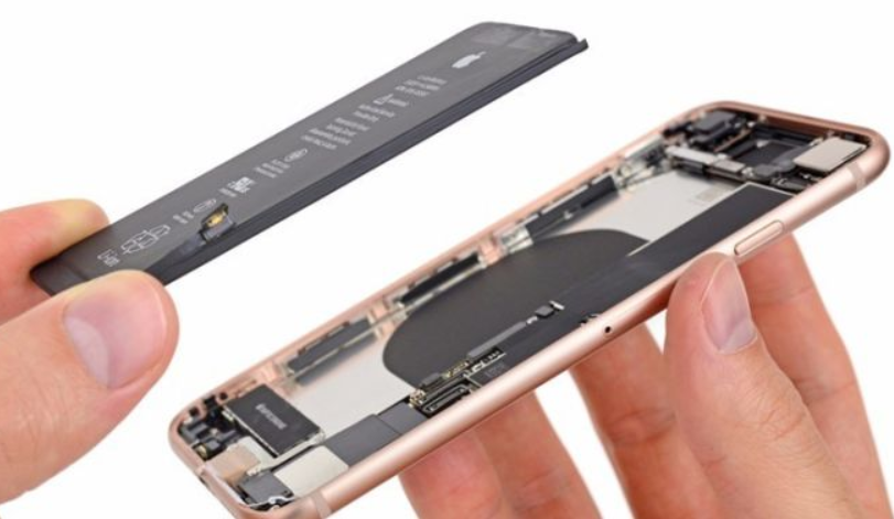 iPhone 8全球劲爆首拆解：大吃一惊，内部电路居然还这样设计！