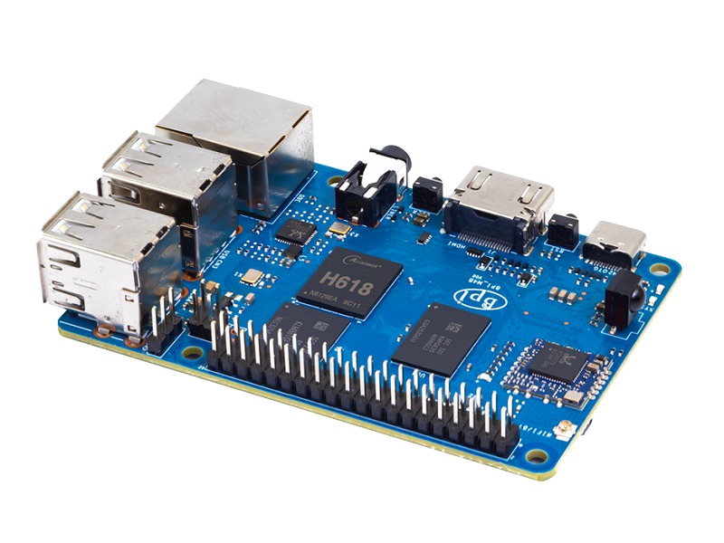 Banana Pi BPI-M4 Berry 采用全志H618芯片，板载2G RAM和8G eMMC
