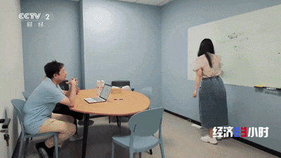 wKgZPGhjtmCAS4duAAuykGc4MgE419.gif