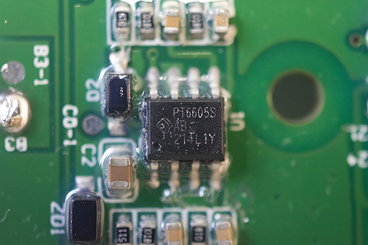 wKgZO2hwu0OAMmzGAAPSVFR1pVc57.jpeg