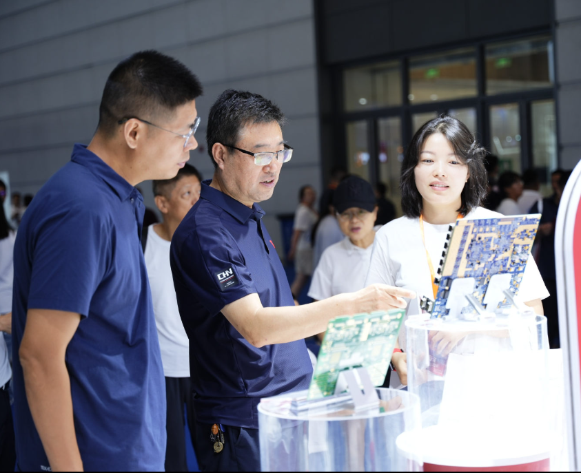 d3052f70-6e77-11f0-9080-92fbcf53809c.png