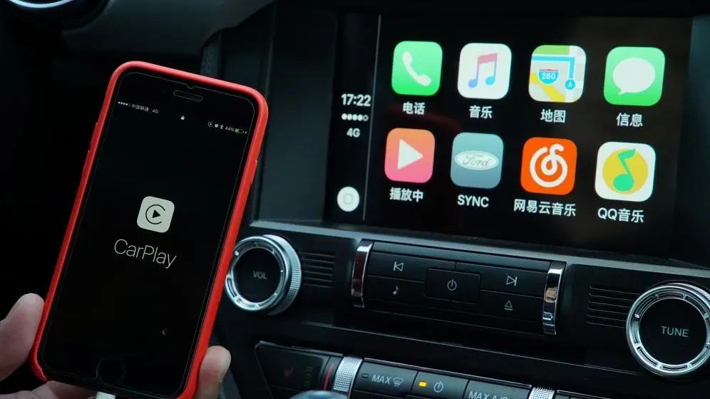 <b class='flag-5'>藍牙</b>與Wi-Fi在無線CarPlay中的<b class='flag-5'>作用</b>