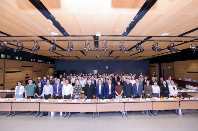 科蘭通訊亮相2025國際能源機(jī)電工程技術(shù)與經(jīng)驗(yàn)交流會:以綜合布線技術(shù)賦能全球能源轉(zhuǎn)型