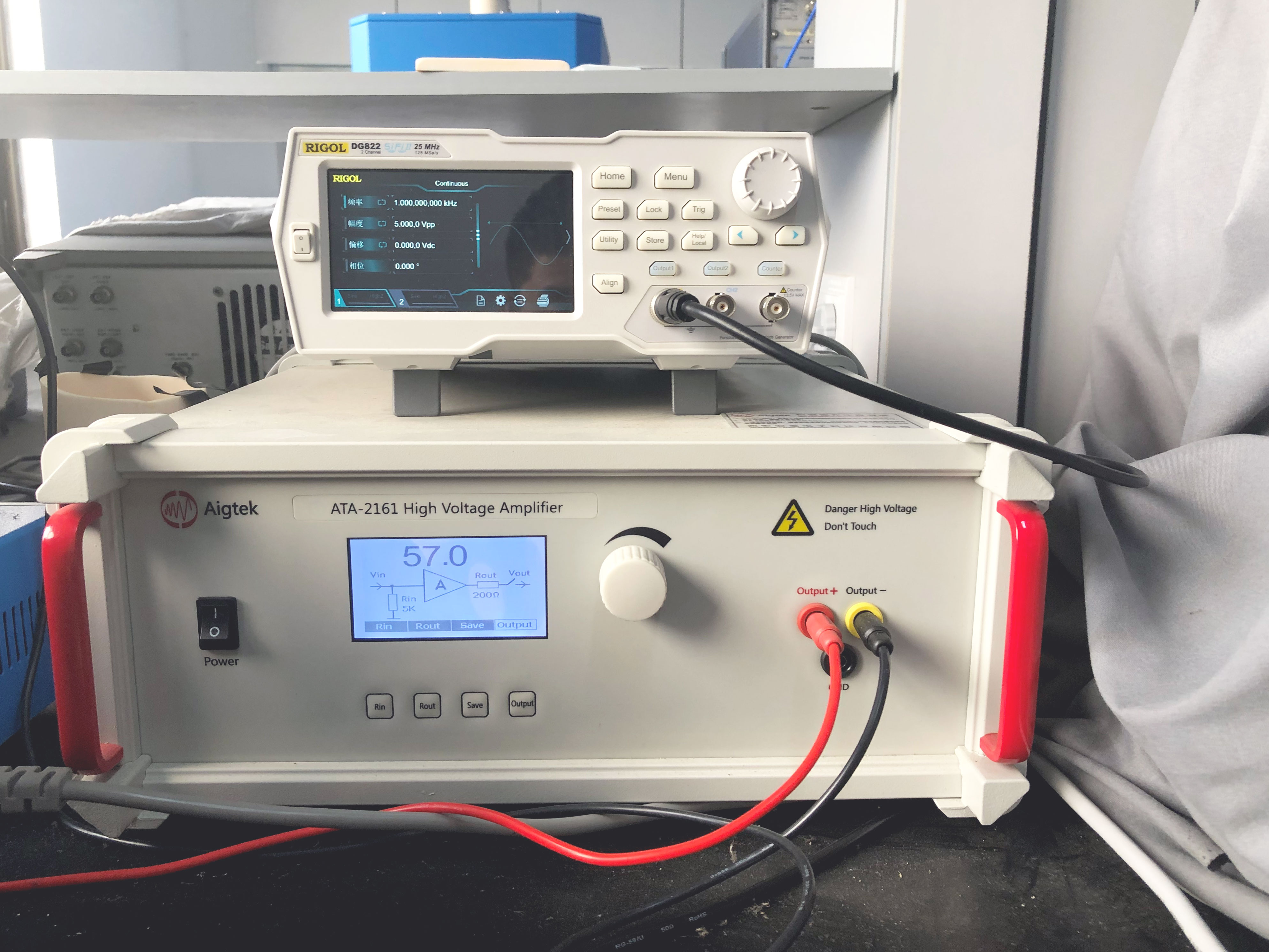 電壓<b class='flag-5'>放大器</b><b class='flag-5'>在</b>抗疲勞<b class='flag-5'>高壓</b>電壓電<b class='flag-5'>材料</b><b class='flag-5'>研究</b><b class='flag-5'>中</b>的前沿探索