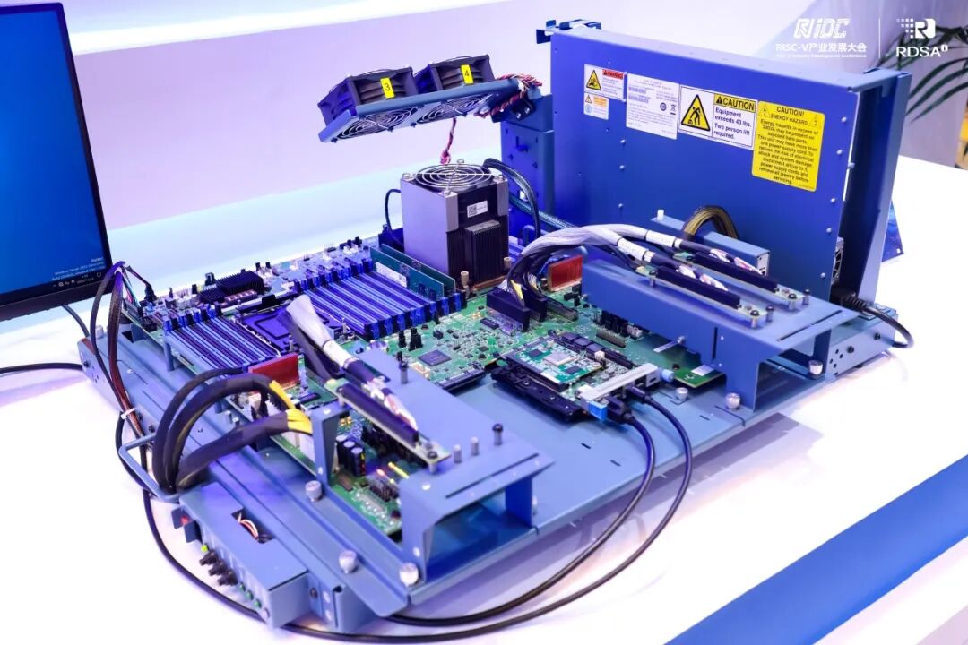 a1b9dcea-cb3d-11f0-8ce9-92fbcf53809c.jpg