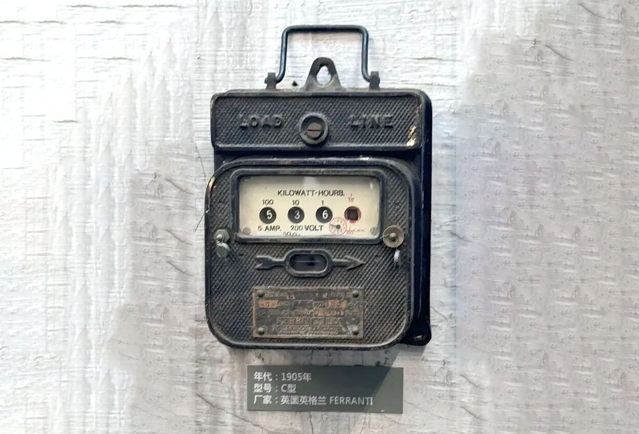 <b class='flag-5'>從</b>機械<b class='flag-5'>到</b><b class='flag-5'>智能</b>：四代電度表的百年<b class='flag-5'>進化史</b>