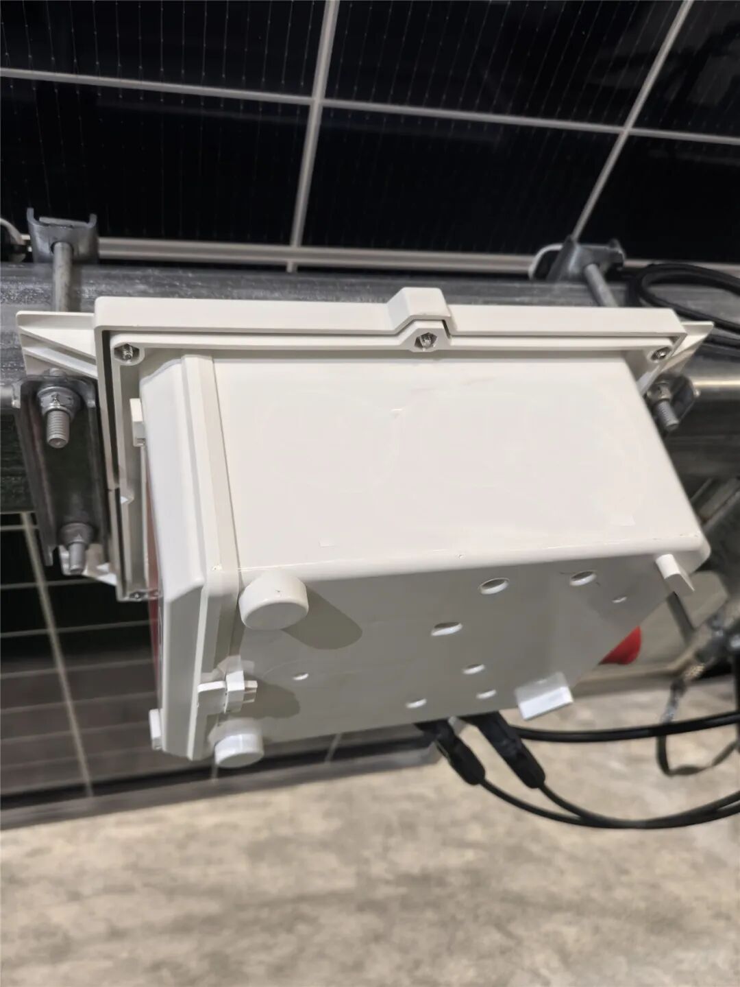 d7b7cade-f5ed-11f0-8ce9-92fbcf53809c.jpg