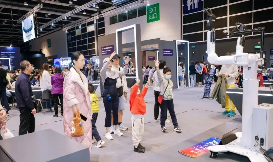 独家专访 | 灵境智源用“中国脑”加速具身智能商业化落地