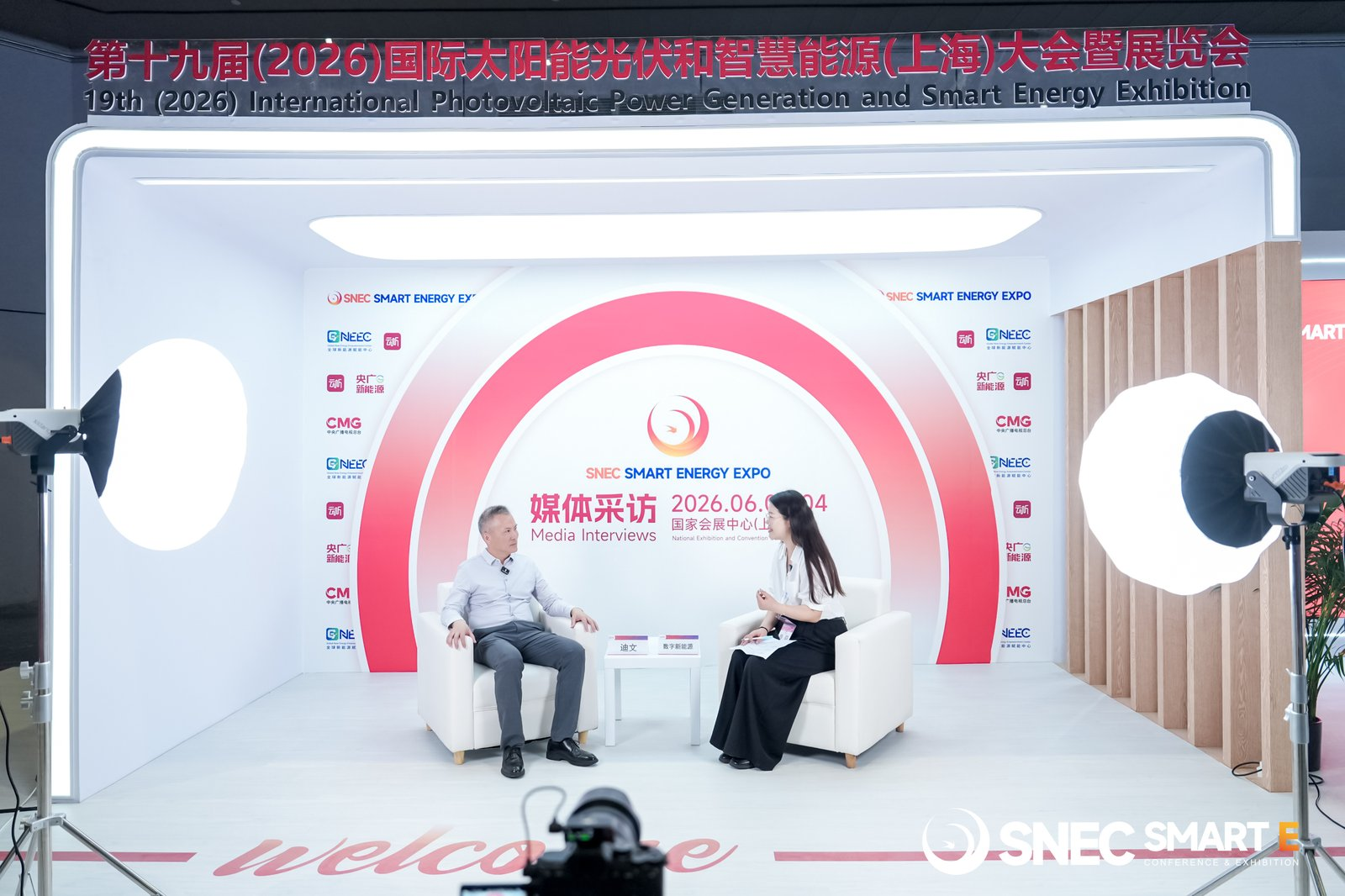 迪文科技：押注未来，智能显示助力储能产业新升级
