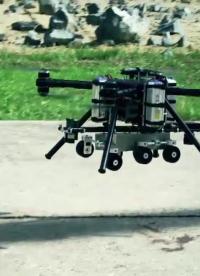 無人機進行任務車的空中投放
