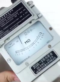 拆解兆歐表，看看它內(nèi)部手搖發(fā)電機的機械結(jié)構(gòu)和限速原理   #硬核拆解 