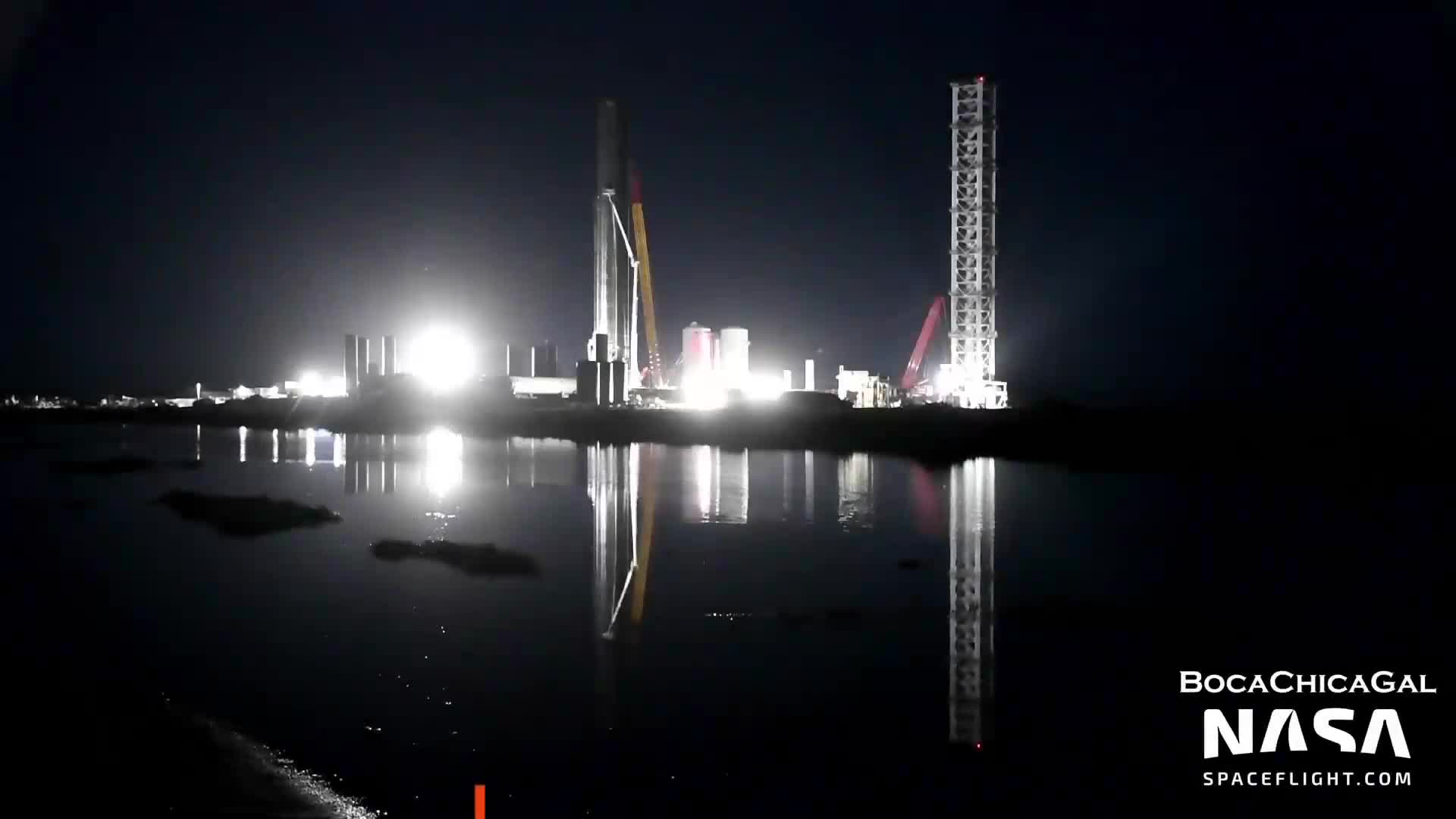 【中文字幕】SpaceX星城工程恢复正常，助推器3继续做准备