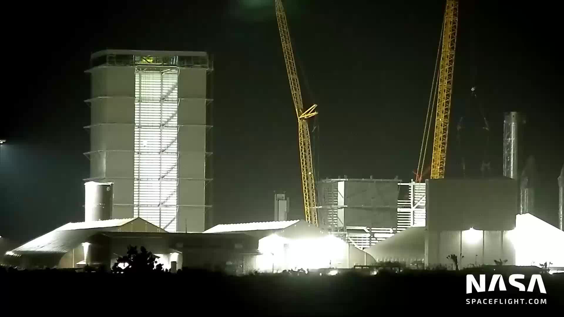 【中文濃縮】SpaceX星艦助推器33猛禽版推力圓頂現身
