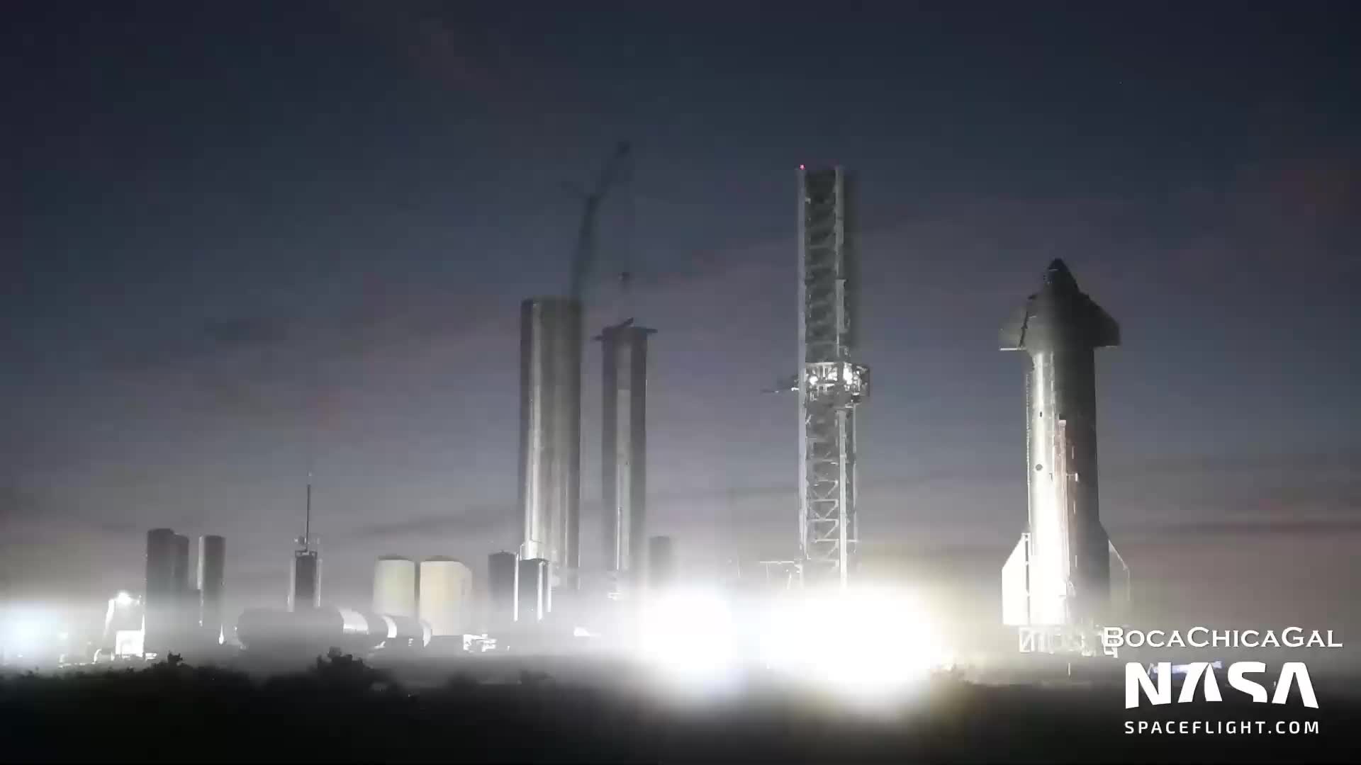 【中文浓缩】SpaceX星舰轨道发射台加装护板1