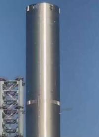 【中文濃縮】SpaceX星艦助推器3低溫壓力測試，大吊機豎起，運輸低溫容器外殼1