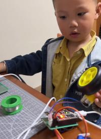 三周歲玩arduino算不算晚？#吃拆玩唄 #Arduino 