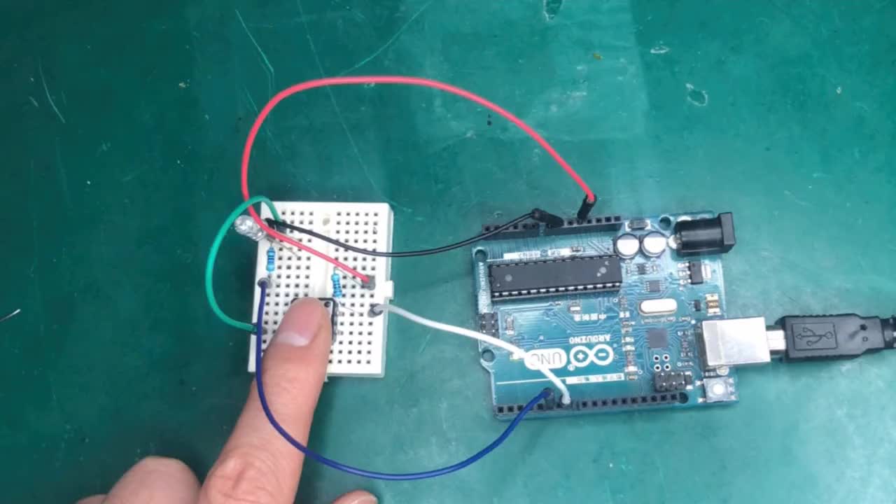 什么是“流水灯”？如何控制LED显示不同效果？本次视频进行讲解 #电路 #Arduino #硬声创作季 