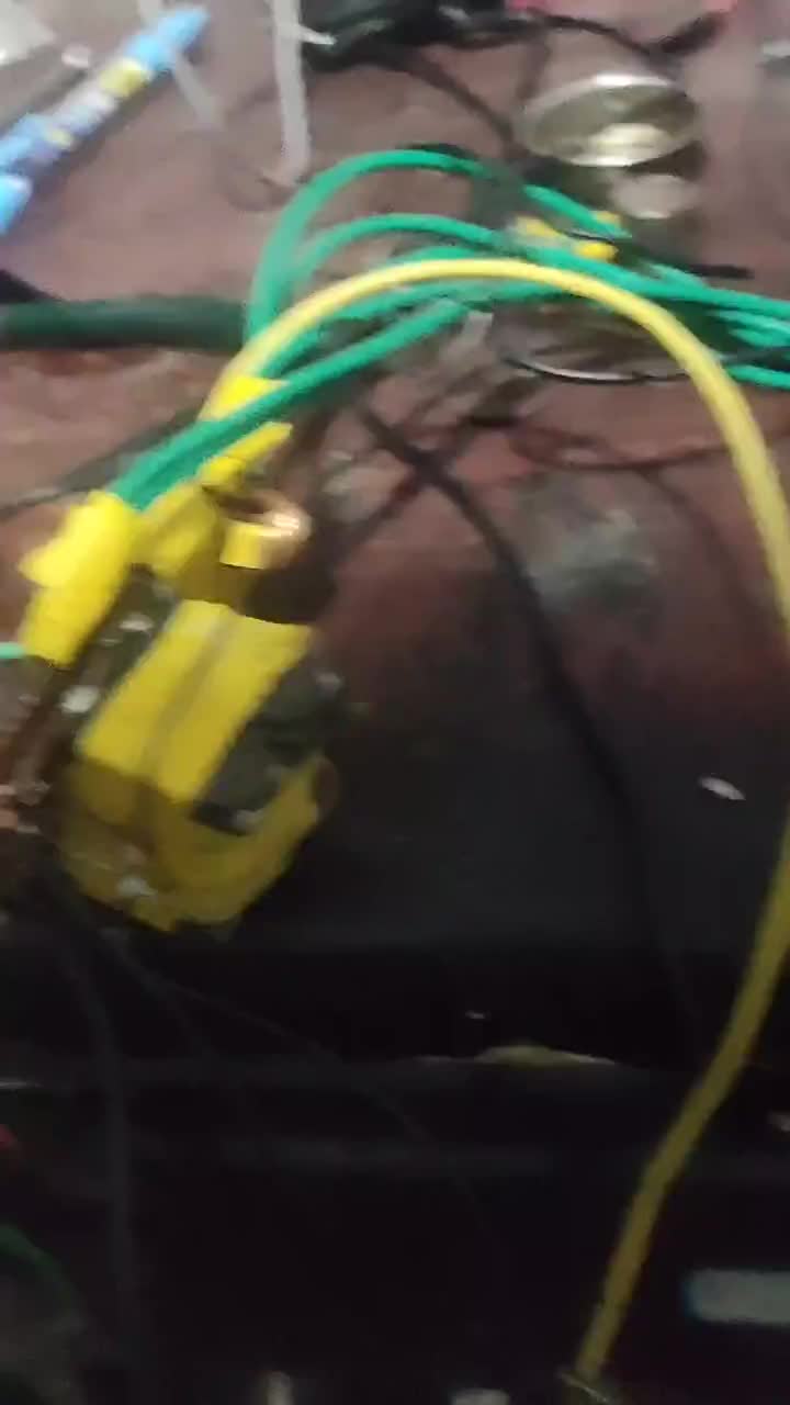 你見過高壓電嗎有興趣的也可以看我以前一個視頻