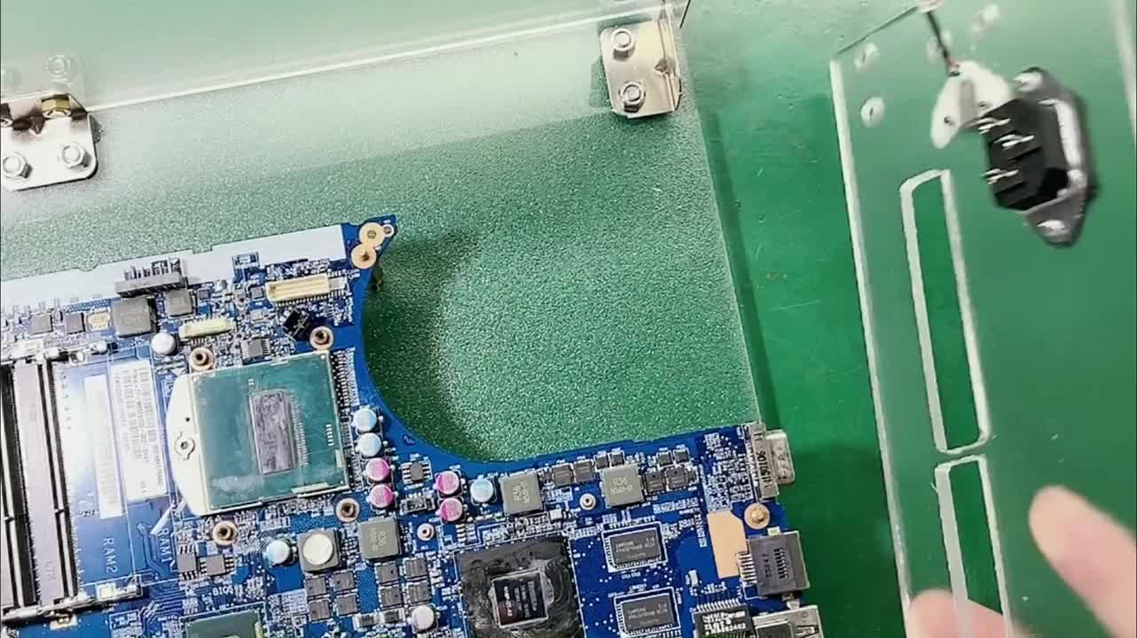 #战神#笔记本改台式机终于差不多收尾了？#电工#DIY#电脑维修#硬声创作季 