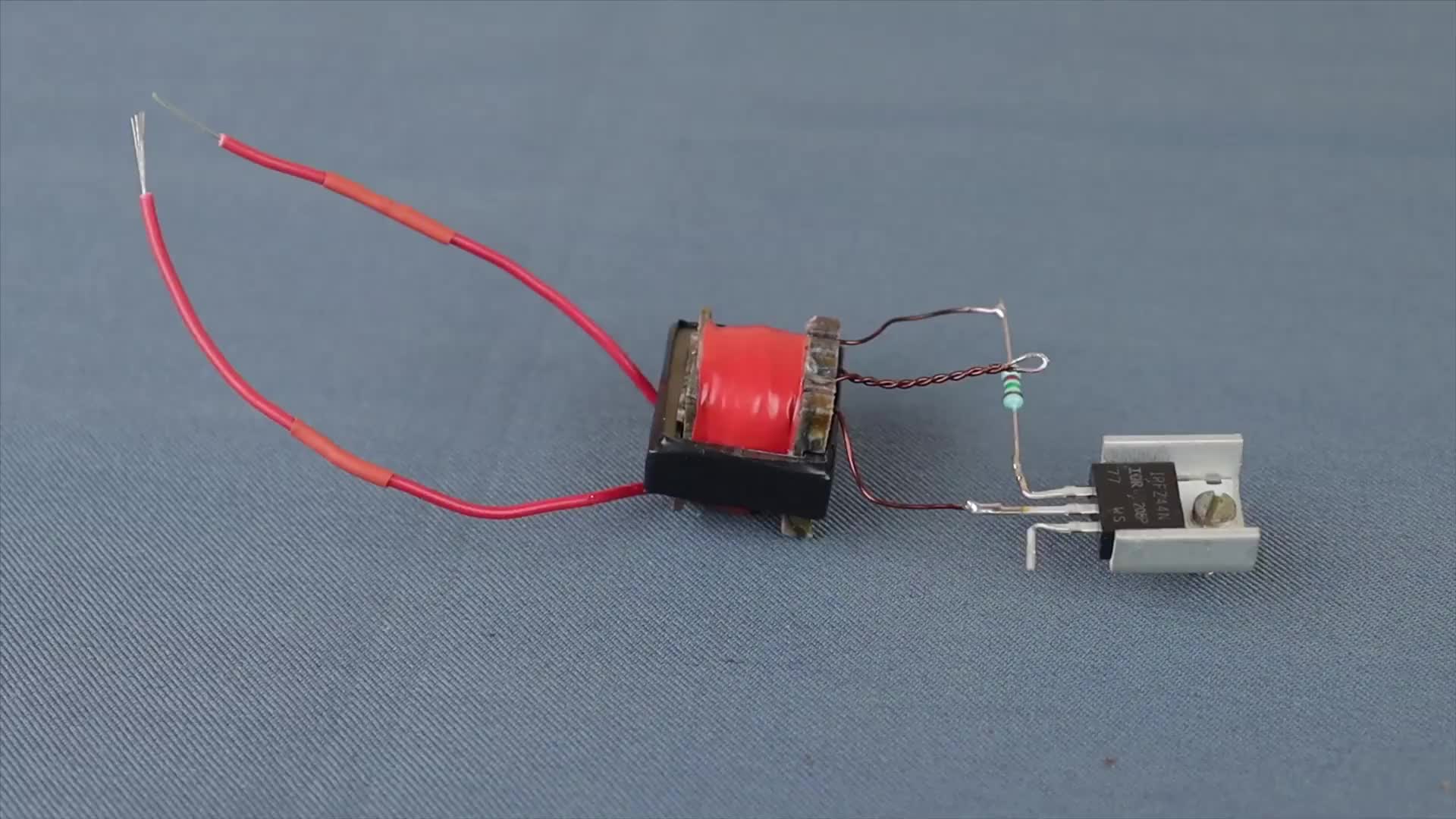 #硬声创作季  电子制作：DIY3.7V至400KV-HVT