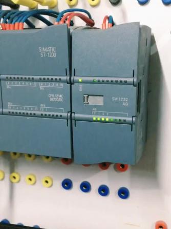 plc,指示灯