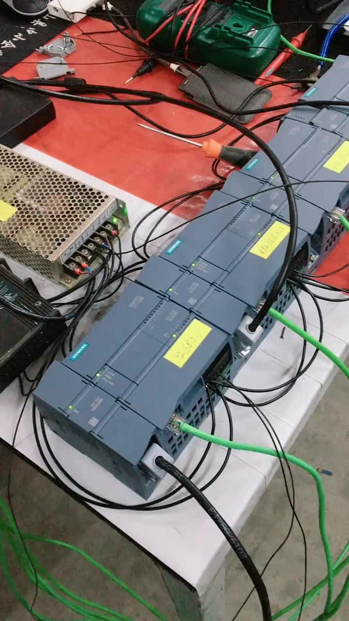西門(mén)子S7-1200PLC，4軸定位控制調(diào)試中#硬聲創(chuàng)作季 