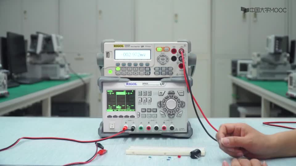#硬聲創(chuàng)作季  電路分析與測試：51.4電容基本特性（實操）