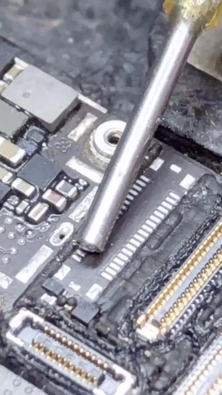 你是怎么度过新手期的 欢迎大家评论分享  留下个笑红心再走白 #硬声创作季 