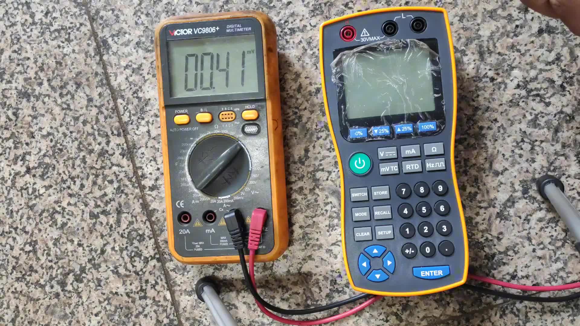 維修電工如何校正熱電偶？學(xué)會(huì)信號發(fā)生器，工作起來真容易#硬聲創(chuàng)作季 