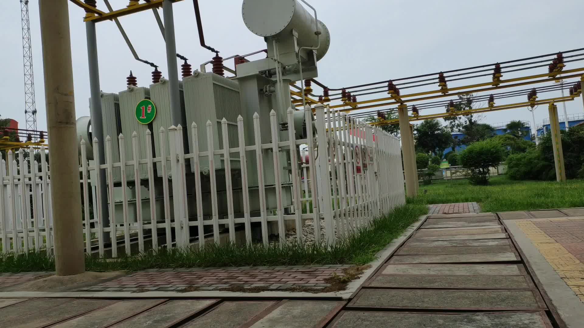 運行20年的變壓器冷卻風扇不轉了，咋回事？今天一檢查：怪可憐的#硬聲創作季 