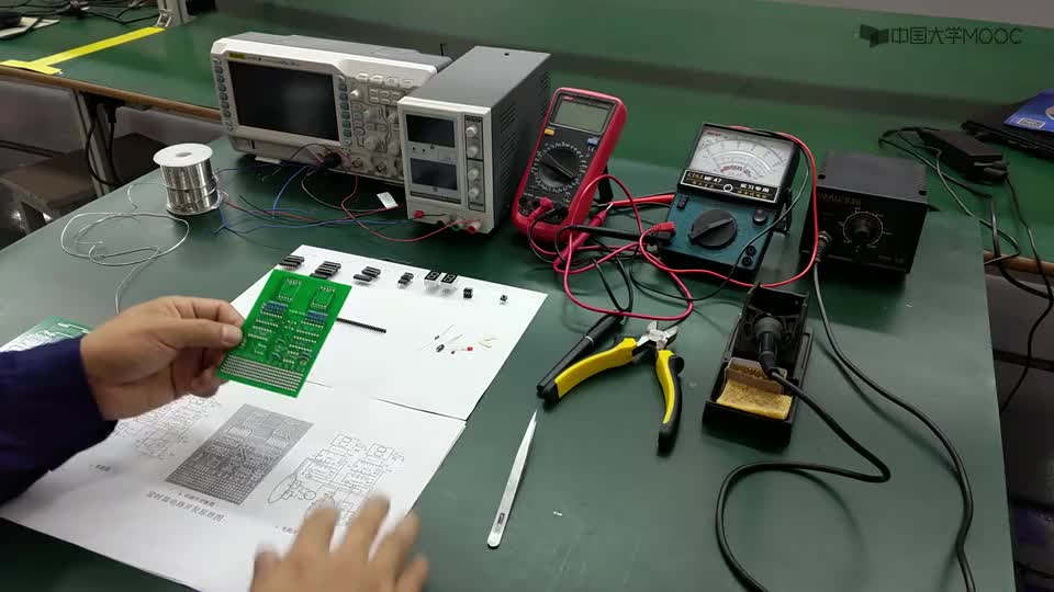 #硬声创作季  数字电子技术与应用：02-2、电阻等小件的安装-视频