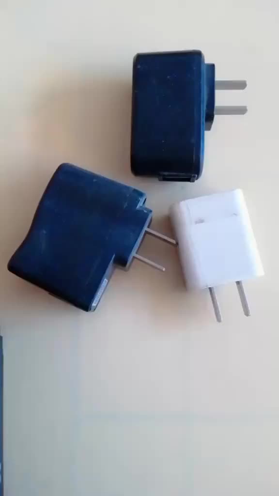 #硬聲創(chuàng)作季  #電子DIY 用廢舊充電器制作小夜燈。