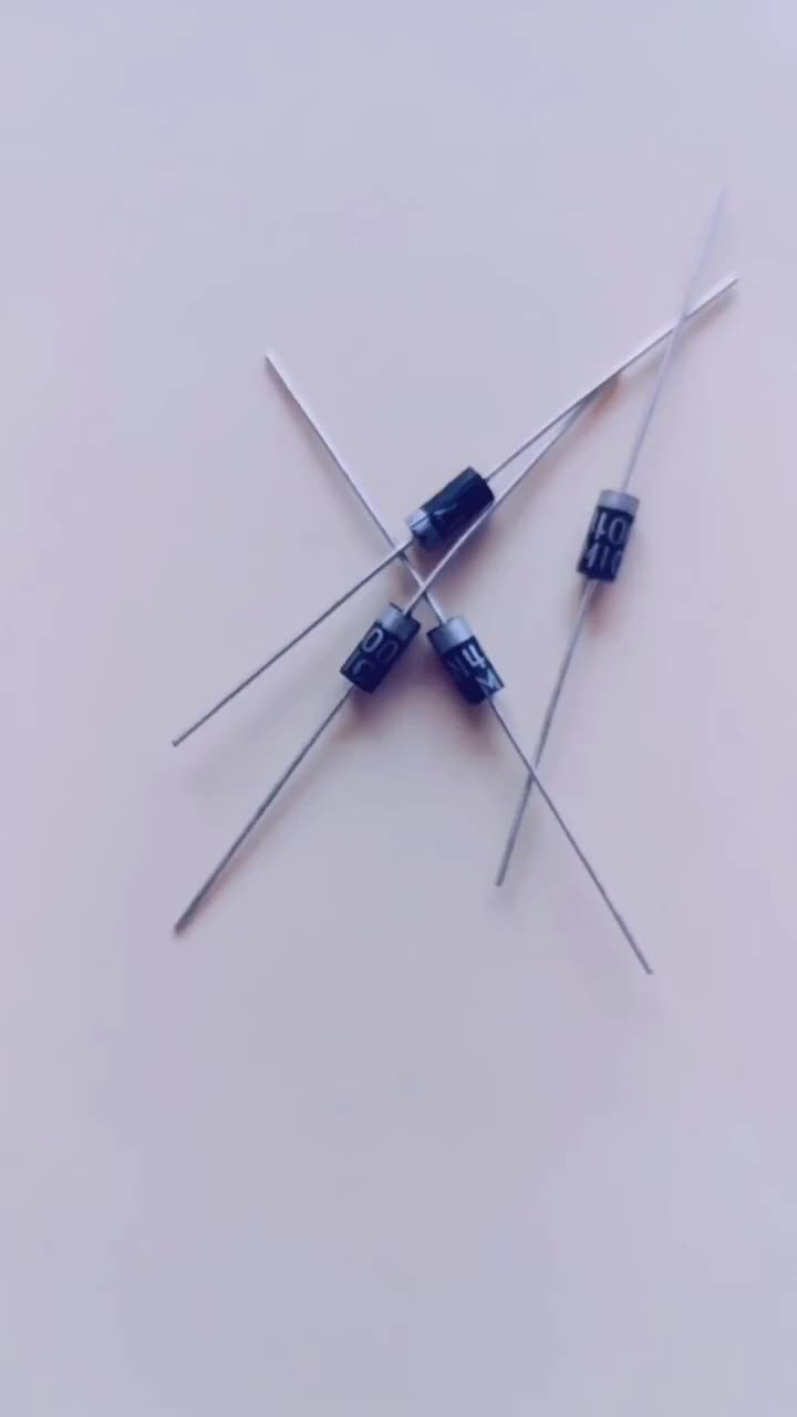 #硬聲創作季  #電子DIY 用整流橋做充電器