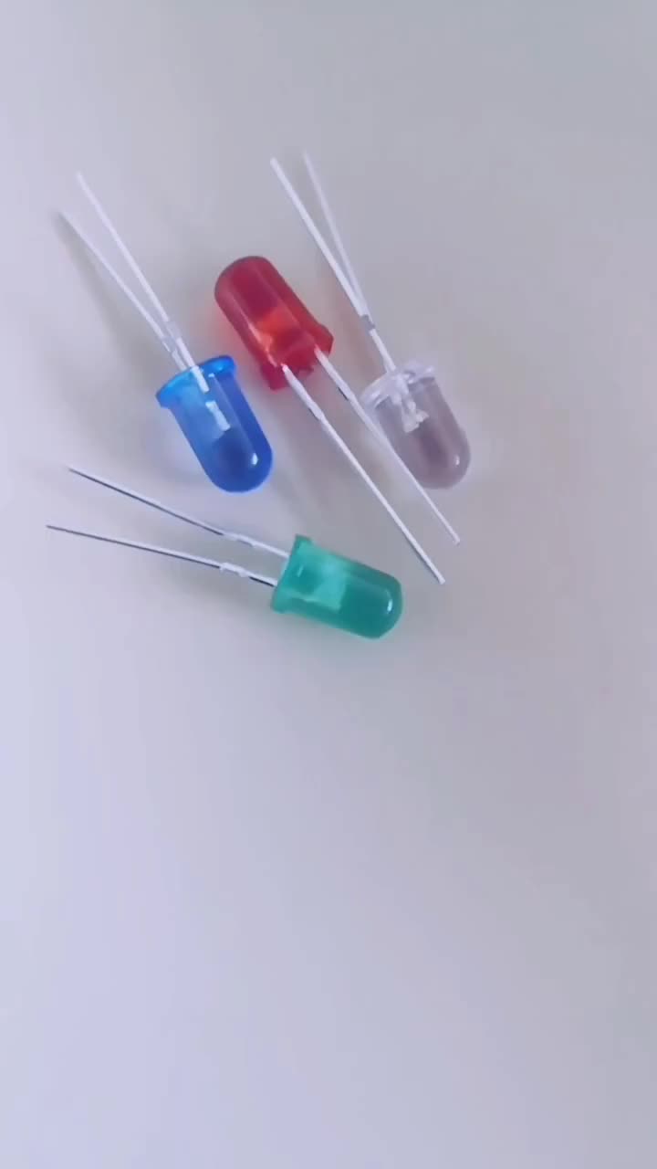 #硬聲創作季  #電子DIY 驗證發光二極管光照時能發電。