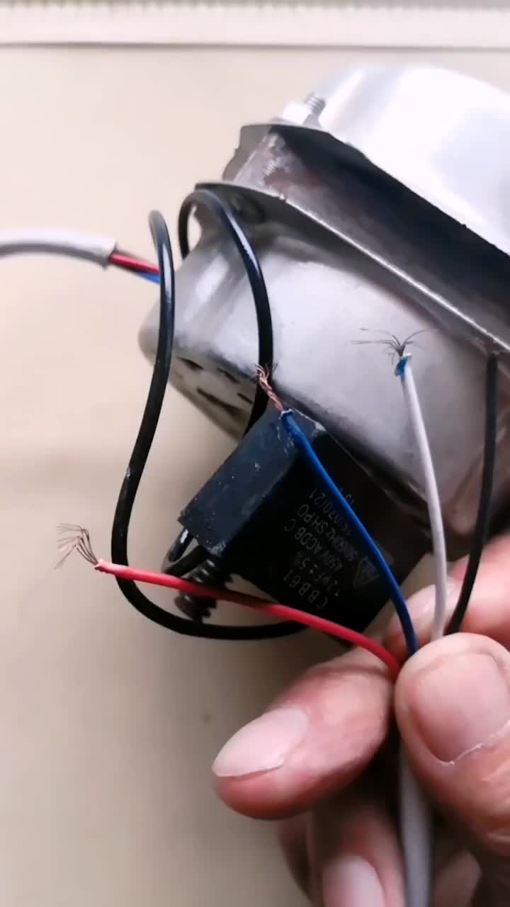 #硬聲創作季  #電子DIY 風扇電機接線方法。