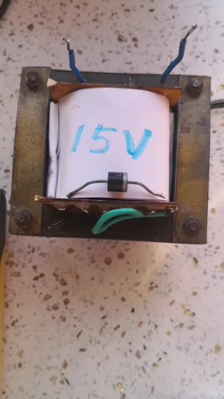 #硬聲創作季  #電子DIY 簡單實用的電瓶充電器制作。