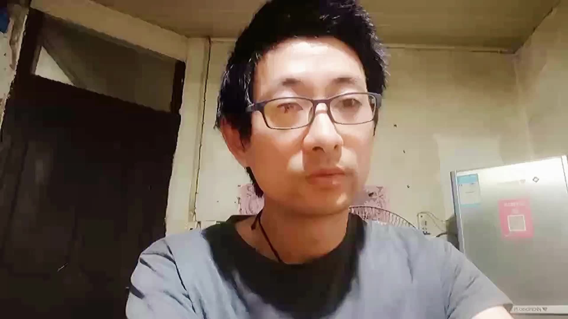 才知道，电解电容还可以这样用，方法简单新手一看就会#硬声创作季 