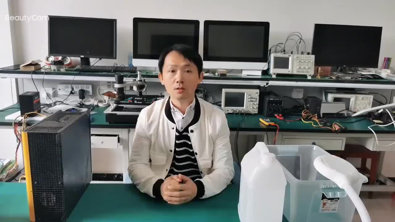 修这种20年前的电脑，搞得真是头大，翻车了2斤酒精也搭进去了#硬声创作季 