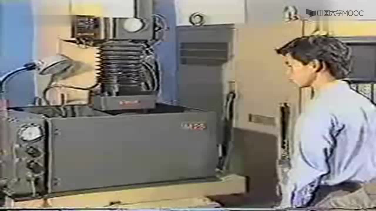 机械制造：资料 电火花加工（引用YOUKU视频）#机械制造 