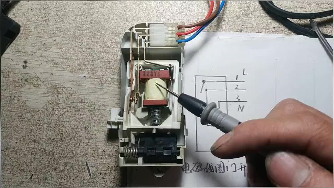 滾筒洗衣機(jī)門開關(guān)的工作原理及維修判斷。原來如此簡單看一遍就懂#電路原理 