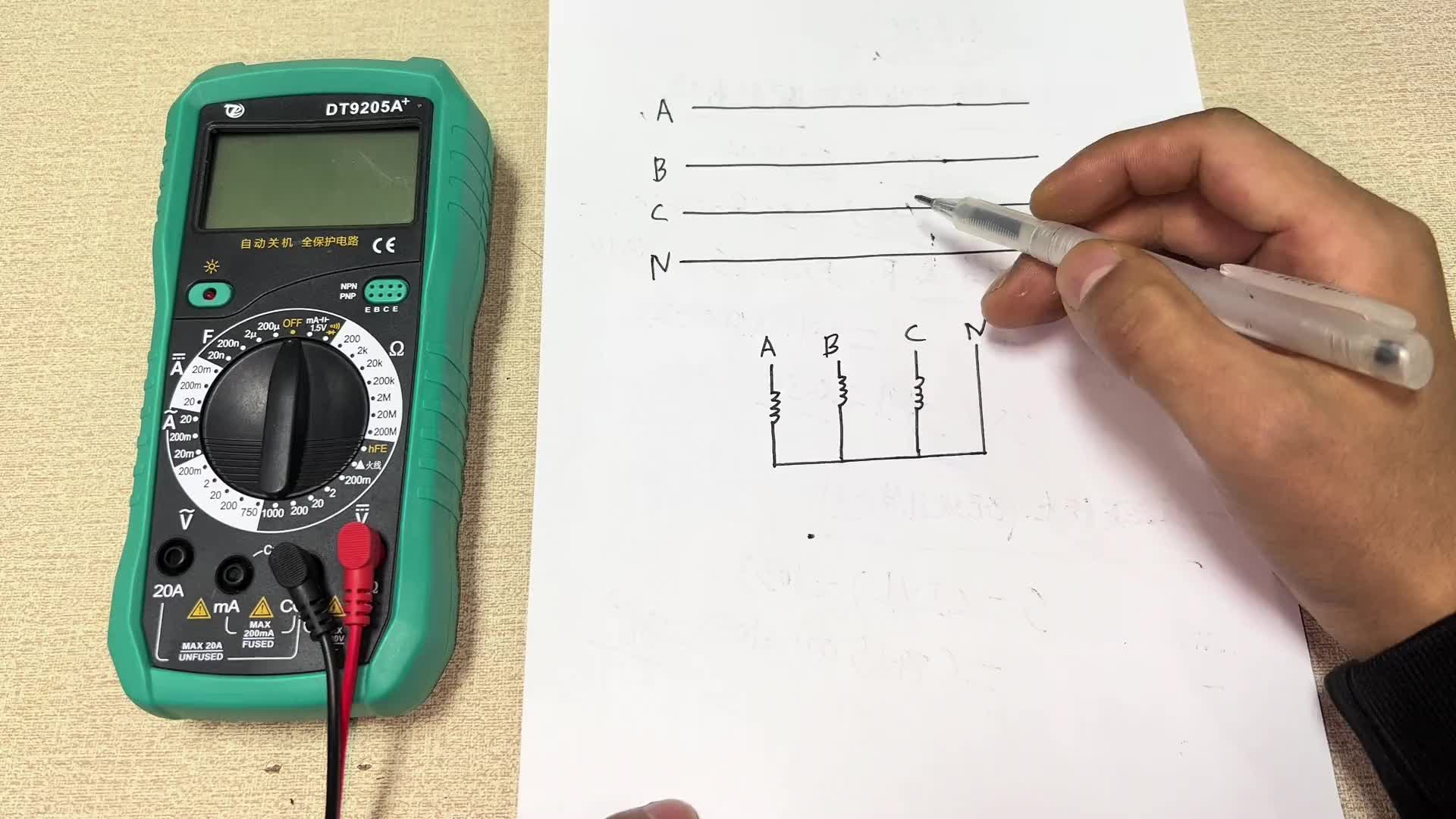 三相火線平衡時，總零線電流為0？零線上的電流去哪了？漲知識了#電路原理 