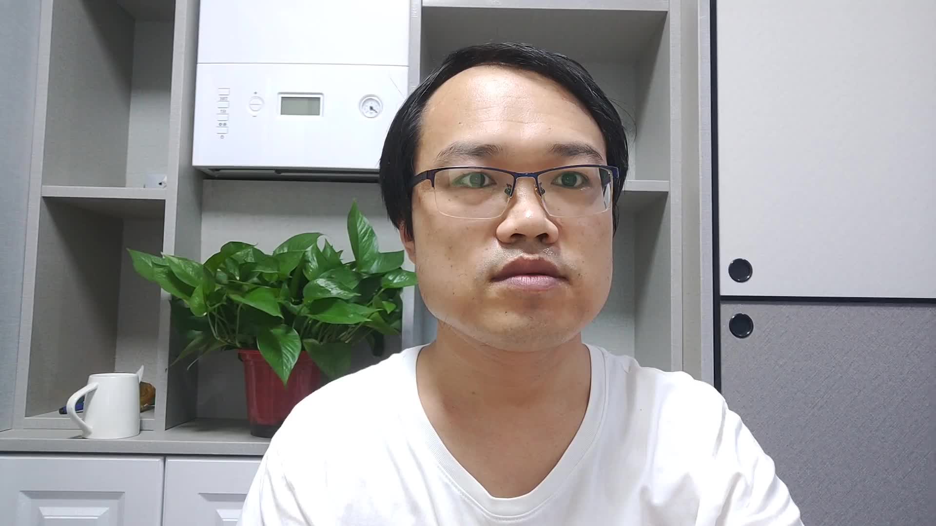 才發(fā)現(xiàn)，原來(lái)2根軟線這樣接，電工膠布都不用纏，真是大開(kāi)眼界了#電路原理 