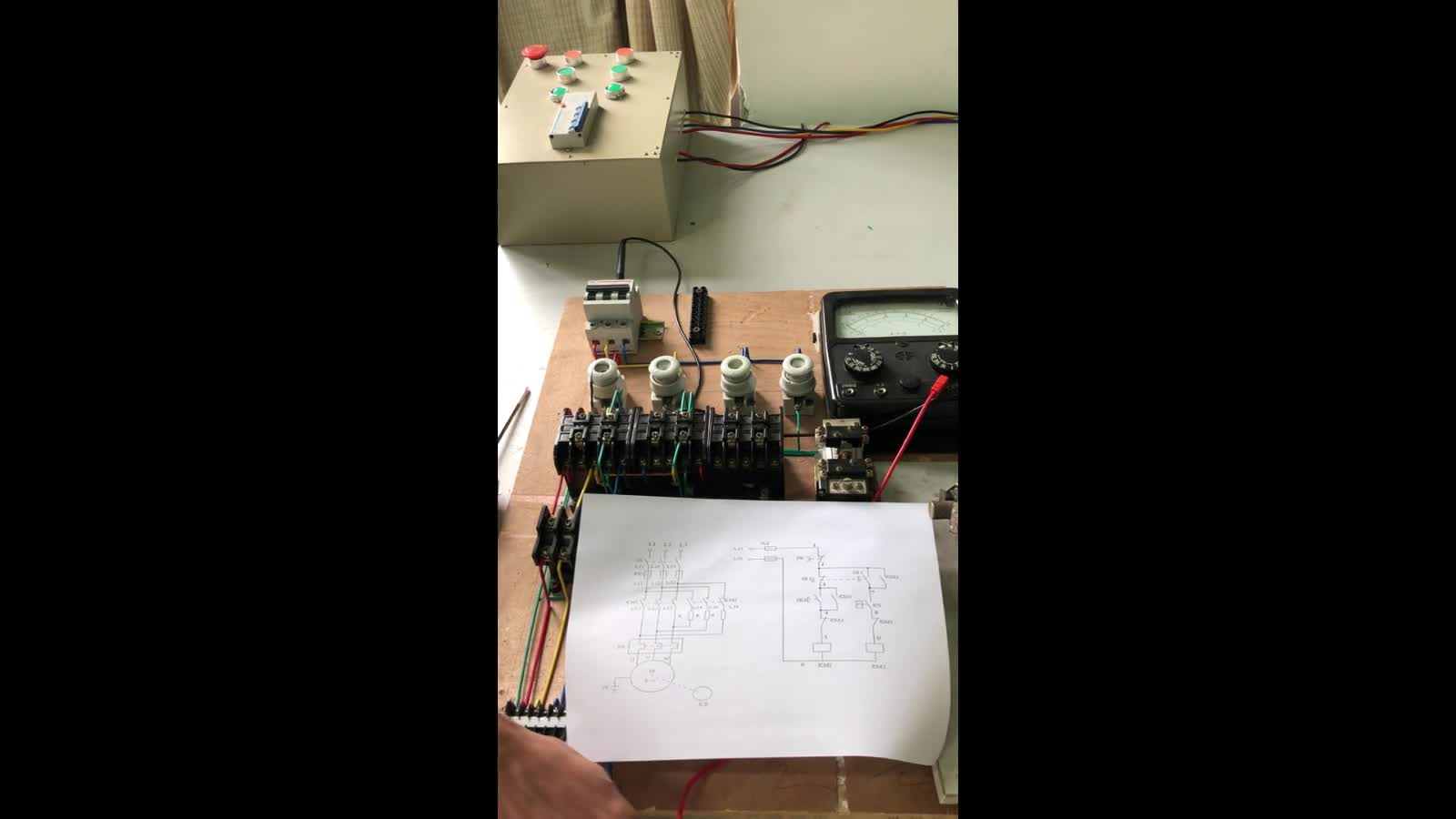 任務(wù)三 電機(jī)單向運(yùn)行反接制動控制電路萬用表檢測(2)#硬聲創(chuàng)作季 