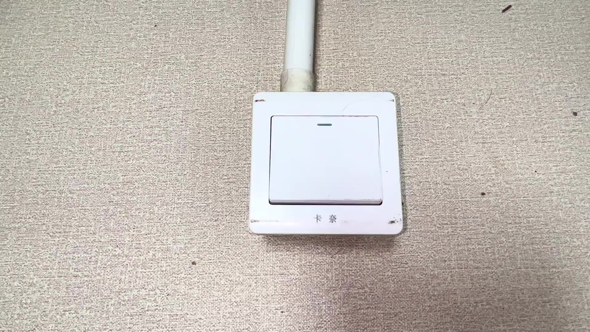 老電工就是老電工，單控?zé)舾碾p控?zé)簦瓉磉@么簡單，就穿3根電線#電路原理 