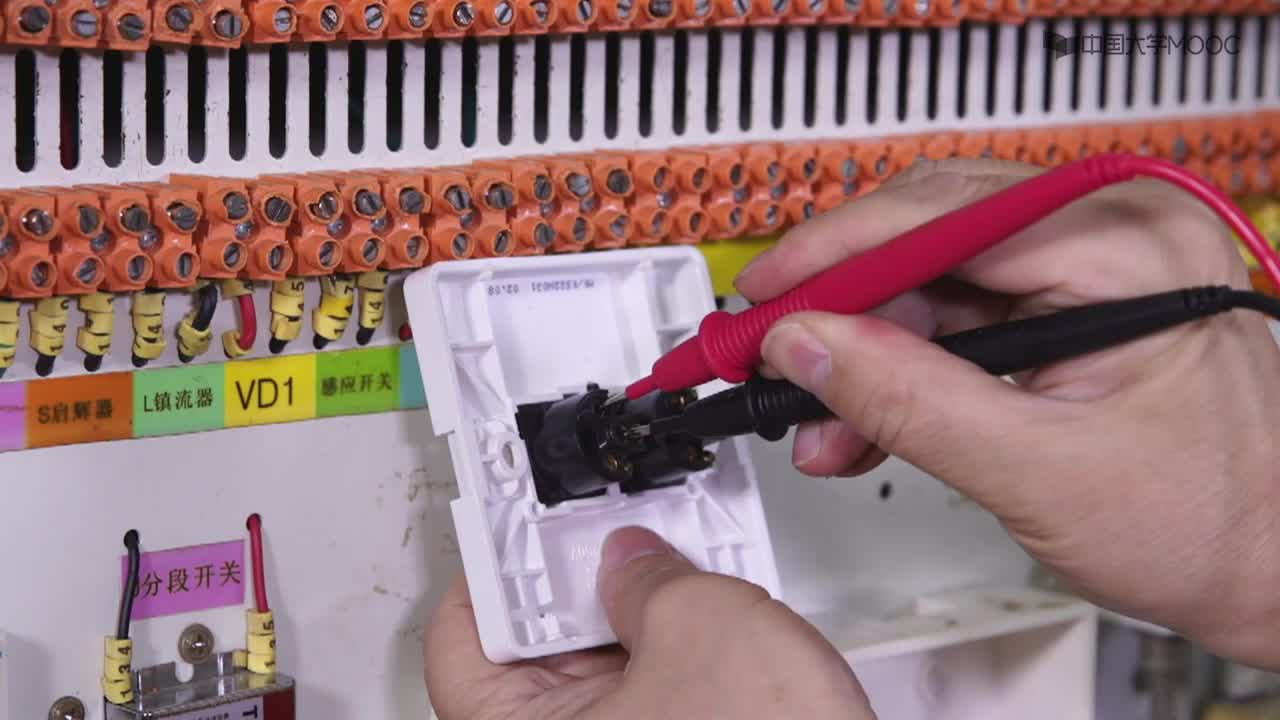 7 二極管、雙聯(lián)開關(guān)、電動機(jī)及電容的檢查(2)#硬聲創(chuàng)作季 