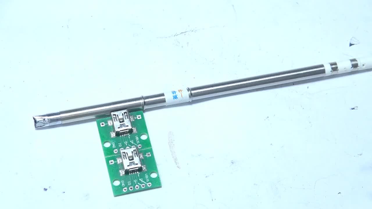 #硬聲創作季  焊臺鏟頭2秒左右拆下USB-Mini類充電尾插座接口