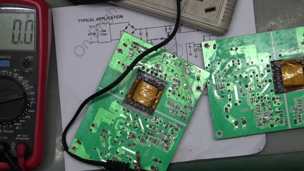液晶電源板維修原理實(shí)物對(duì)照講解一目了然輕松維修奧源（下集）#硬聲創(chuàng)作季 