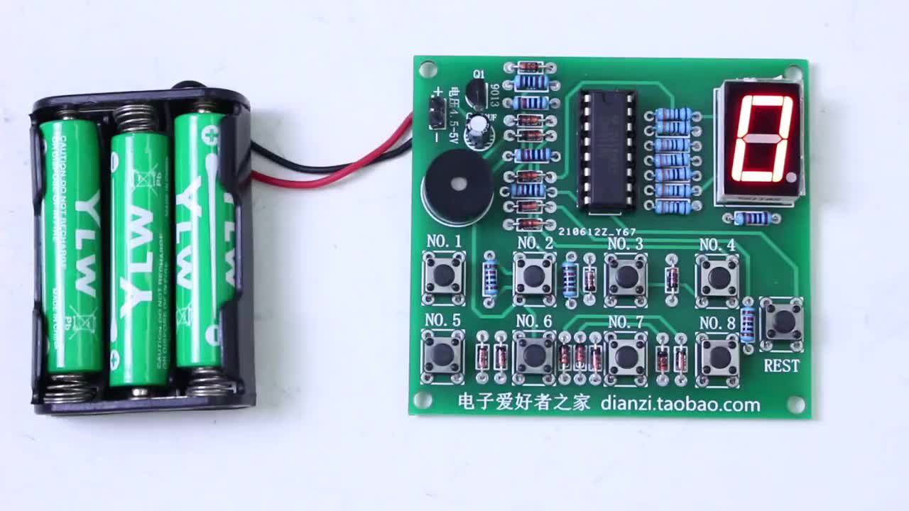 #硬声创作季   八路抢答器，运用了数字电路中的常用器件，可以了解数字电路的运用原理以及练习焊接。